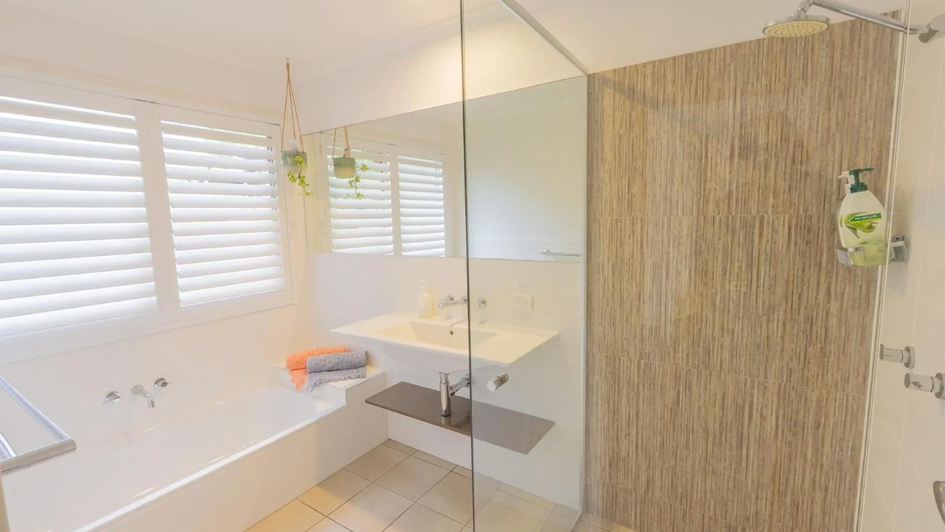 The Palm House By Discover Stradbroke Point Lookout